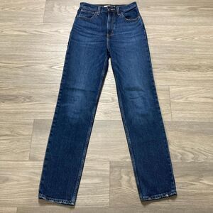 Levi's Women's Straight Leg Jeans - Dark Blue Size 25